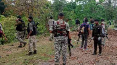 ब्रेकिंग : रस्सी से गला घोंटकर BJP कार्यकर्ता की हत्या, नक्सलियों ने पर्चा छोड़ ली जिम्मेदारी