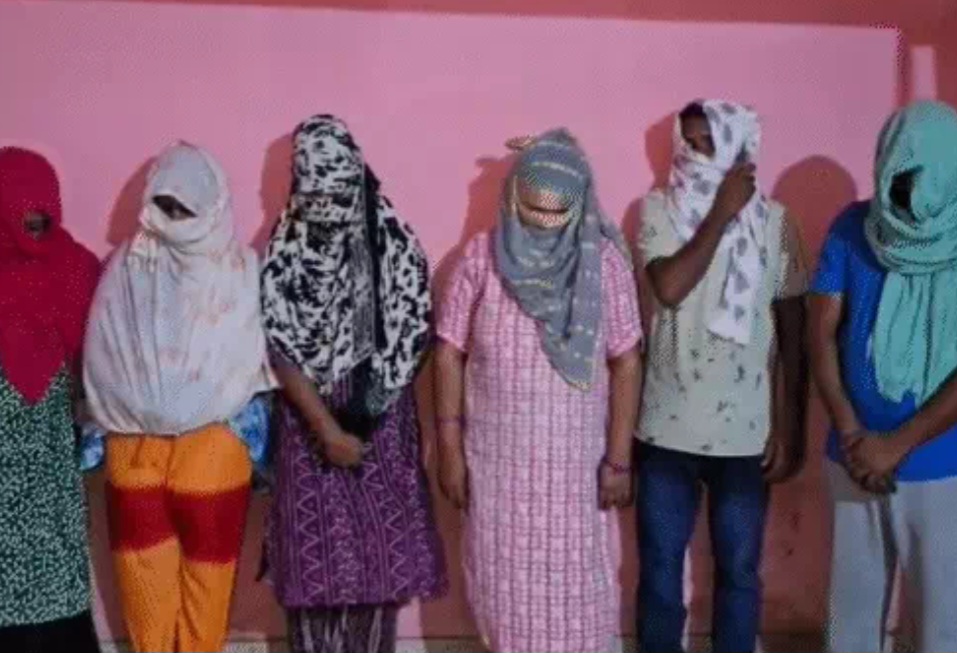 रायगढ़ में सेक्स रैकेट का भंडाफोड़: पुलिस ने पॉइंटर भेजकर की रेड, महिला दलाल समेत 3 गिरफ्तार, 3 युवतियों का रेस्क्यू