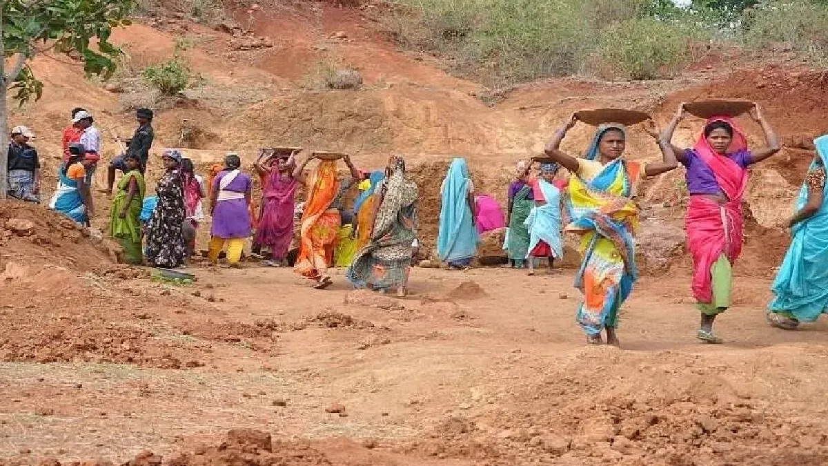 छत्तीसगढ़ में लागू होगी 'वीबी-जी राम जी' योजना, मिलेगी 125 दिन के रोजगार की गारंटी, डिजिटल गवर्नेंस और टिकाऊ विकास पर फोकस...