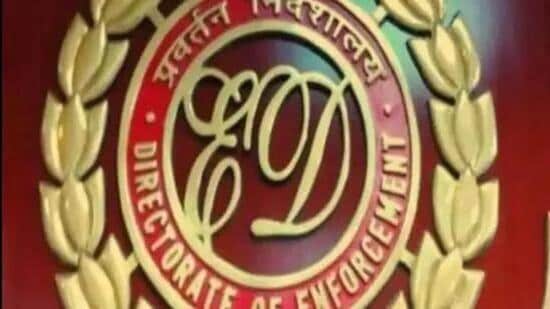 ब्रेकिंग : 3 कारोबारियों के ठिकानों पर ED की दबिश, रायपुर से पहुंची टीम खंगाल रही दस्तावेज; DMF घोटाले से जुड़ रहे तार