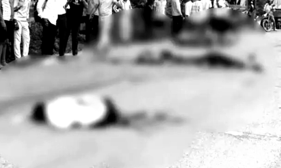 बिलासपुर में तेज रफ्तार ट्रक ने बाइक सवार 3 युवकों को रौंदा, 30 फीट तक घसीटा, मौके पर ही तीनों की मौत... 