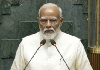 GDP ग्रोथ 7.8% पर PM मोदी ने दी बधाई, गैर-जरूरी सोना खरीदने और विदेश में शादी से बचने की अपील...