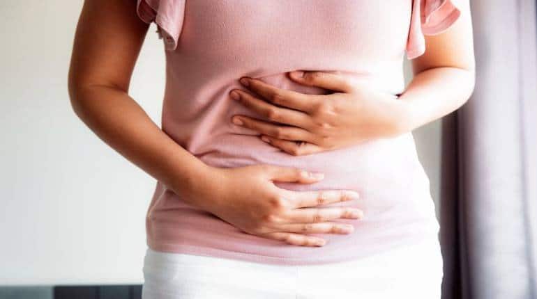 Health Tips : शरीर में दिख रहे इन 6 साइलेंट लक्षणों को न करें नजरअंदाज, बड़ी बीमारी का हो सकते हैं अलार्म; जानिए इसके पीछे का कारण